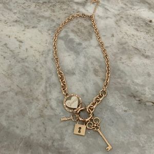 Guess necklace
